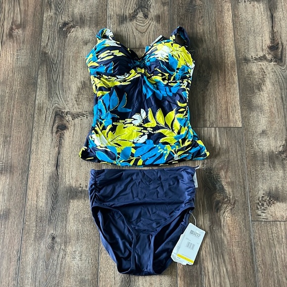 NWT Coco Reef Tankini Floral Top Size 36 C Rollover Bottom Size Medium High Rise - Picture 3 of 16